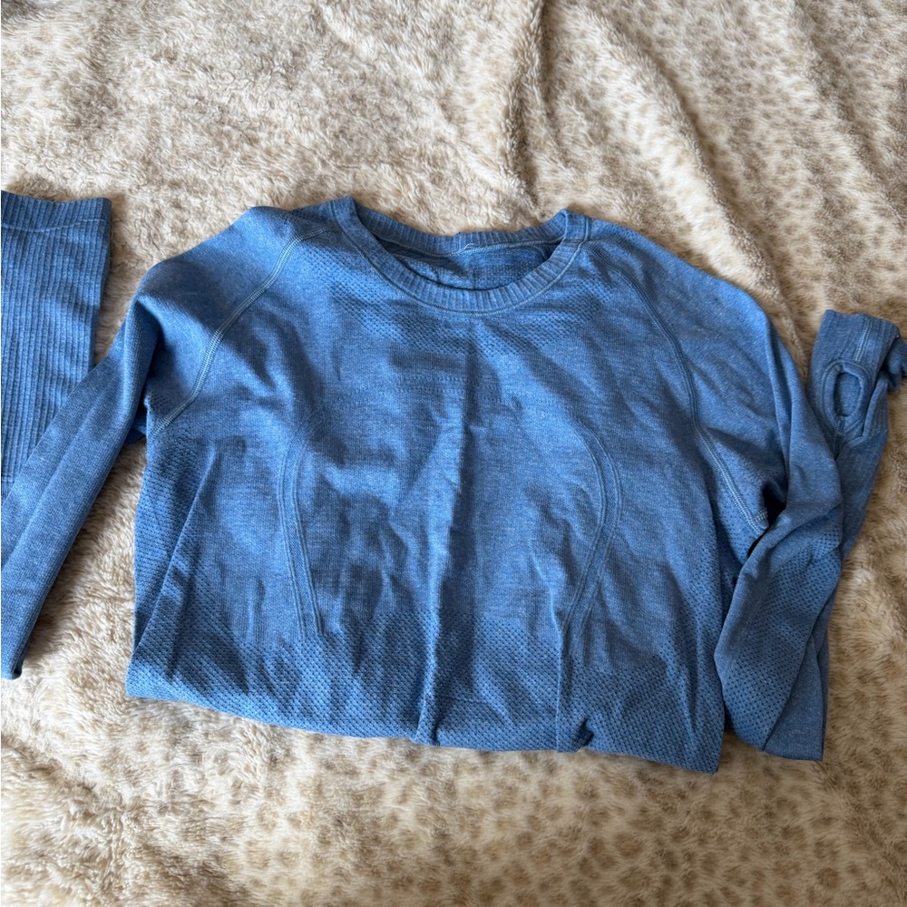 Women's Blue Long-Sleeve Lululemon swiftyly tech 8